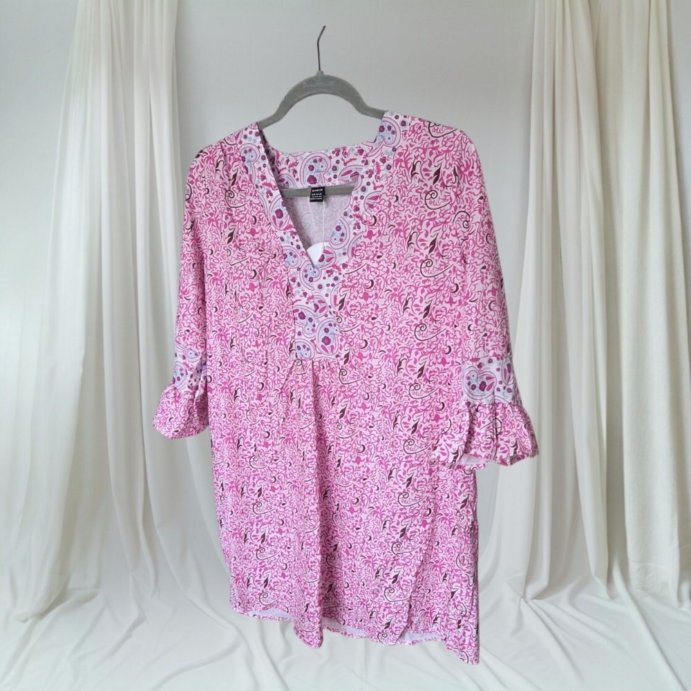 SHEIN‎ Pink and White Paisley Print Tunic Dress
